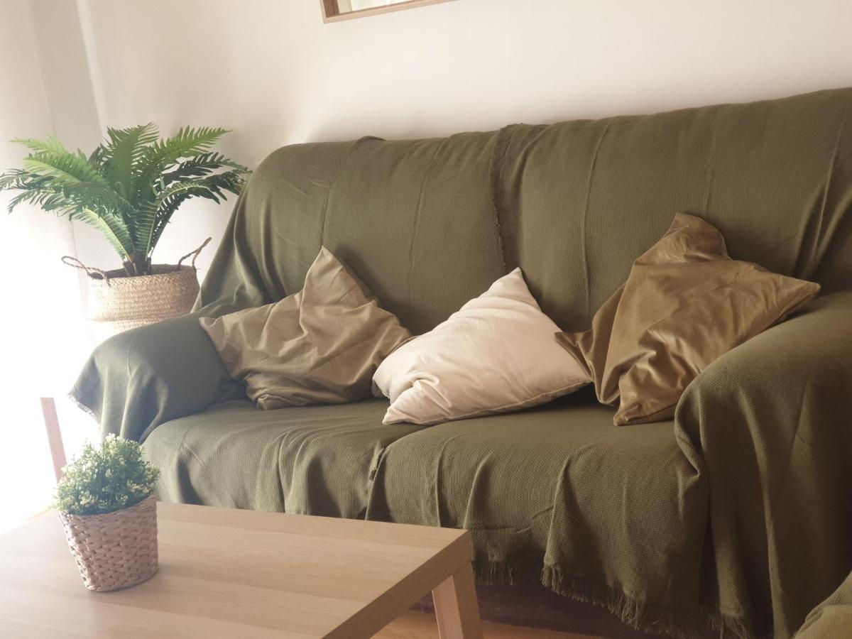 Apartamento En Cuevas Del Becerro Ngoại thất bức ảnh